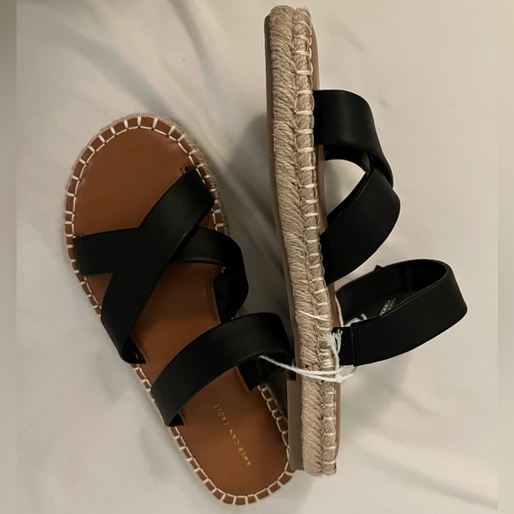American Eagle Strappy Sandals Size 7 - Picture 2 of 4